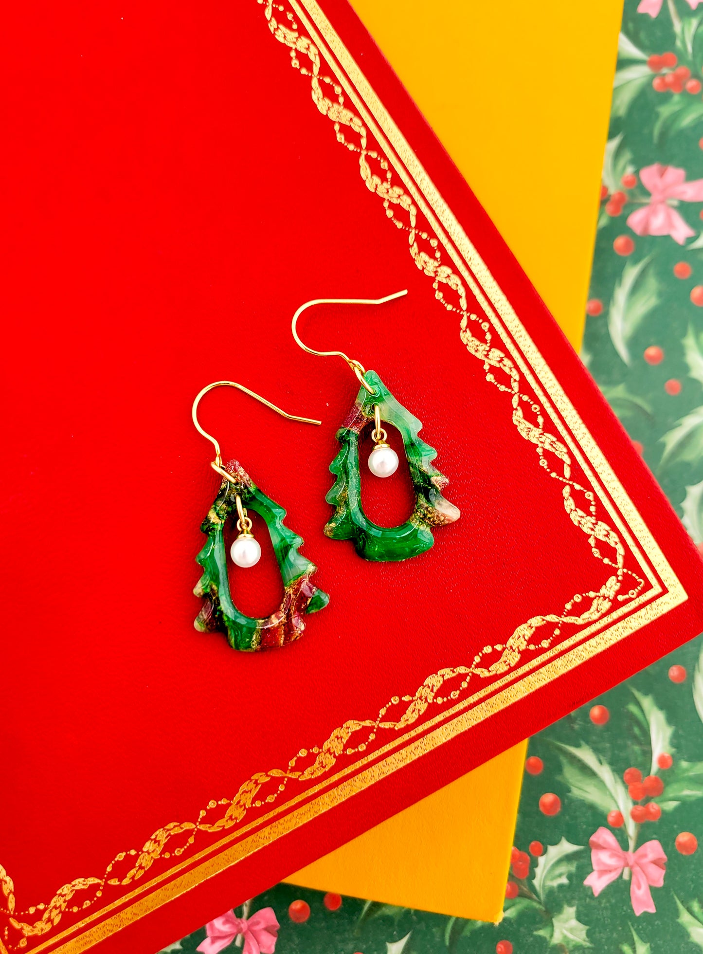 Mistletoe Moments Dangles