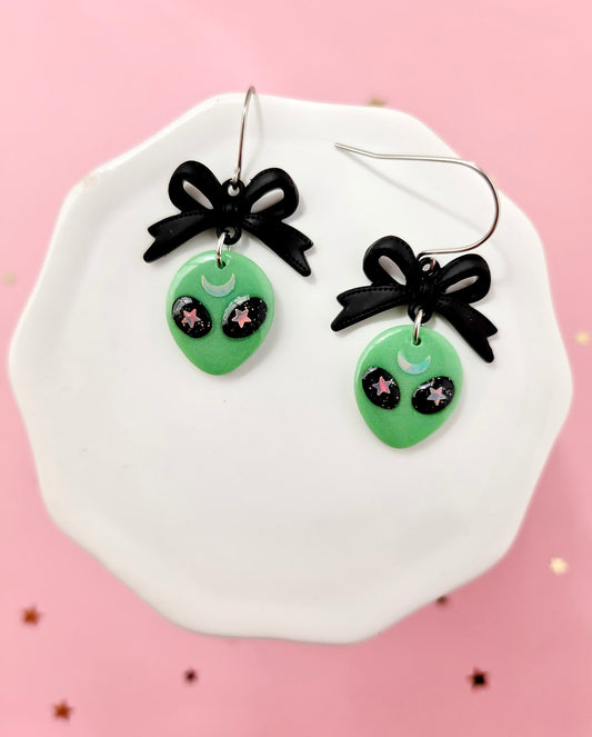 UFO Cutie Dangles - Glows In The Dark -